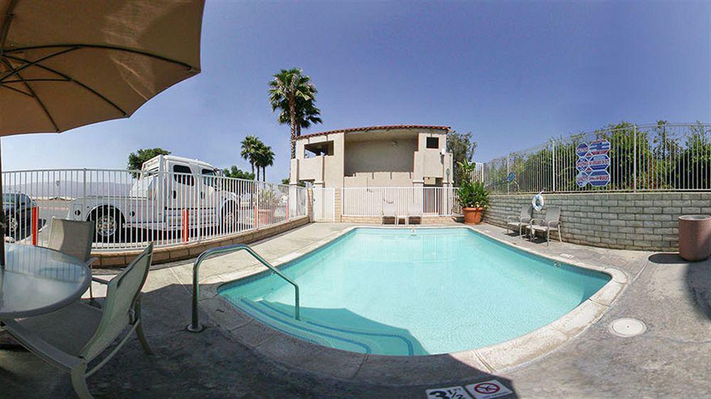 Quality Inn Lake Elsinore I-15 Екстериор снимка